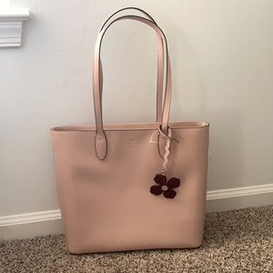 kerri medium tote